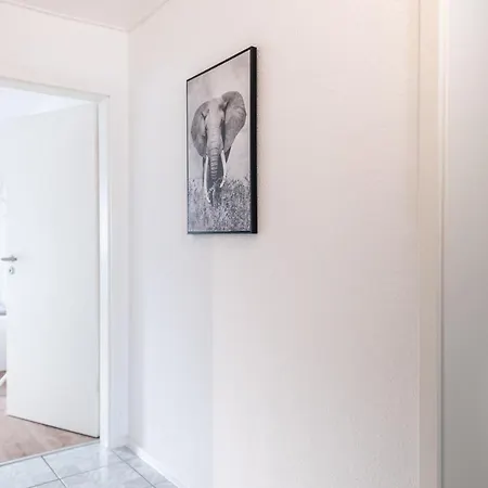 Apartment Eindrucksvolles Gruppen- Und Monteursloft Edingen-Neckarhausen